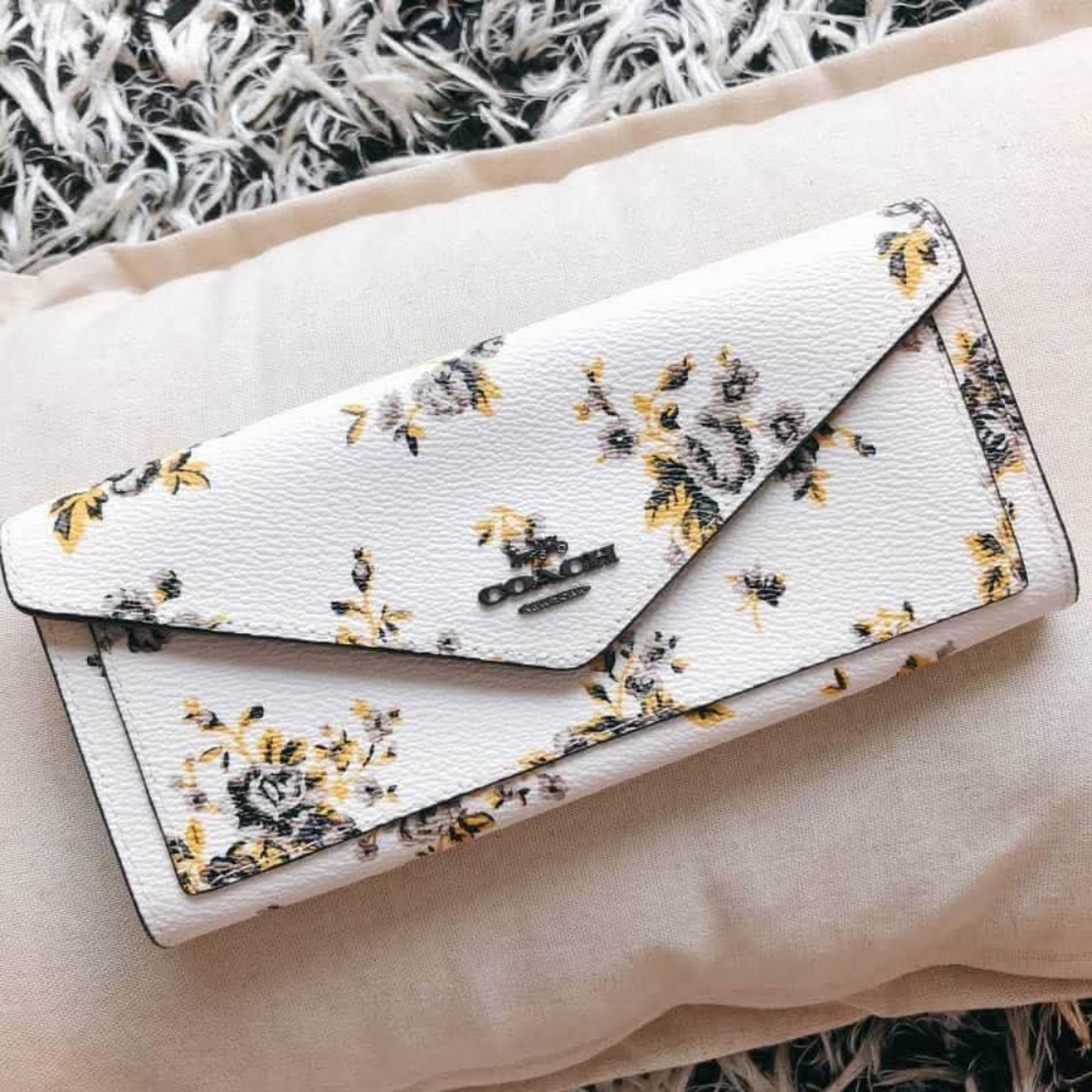 Coach Envelope Soft Wallet White Chalk Prairie Print Floral Pebble Leather